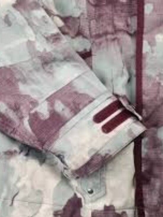 Oakley Loose Fit Blue Purple Camo Watercolor Ski Snowboard Multi Pocket Jacket - Picture 8 of 9